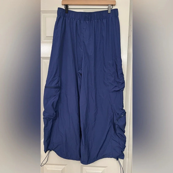 Urban Outfitters Nylon Balloon Pant Blue size 12 - Picture 6 of 13